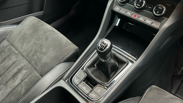 Skoda Karoq 1.5 TSI SE L 5dr Petrol Estate